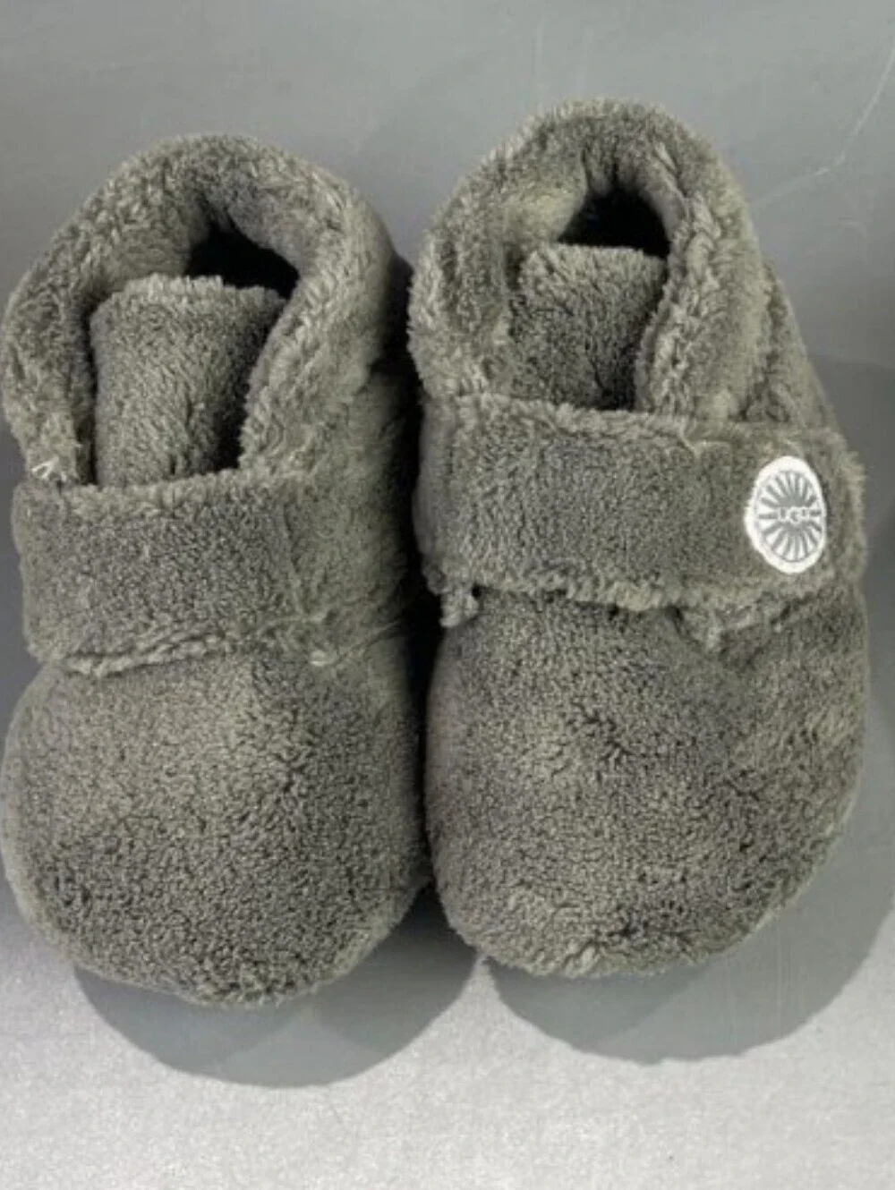 UGG Bixbee Gray Plush Shearling Slip-On Booties Size 4/5 NIB MSRP $39.99